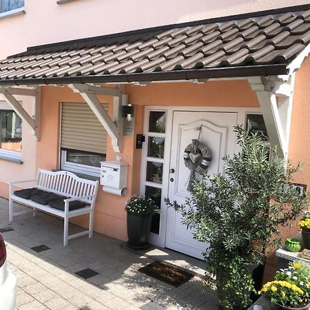 Kleine Auszeit Apartment Neunkirchen  Exterior photo