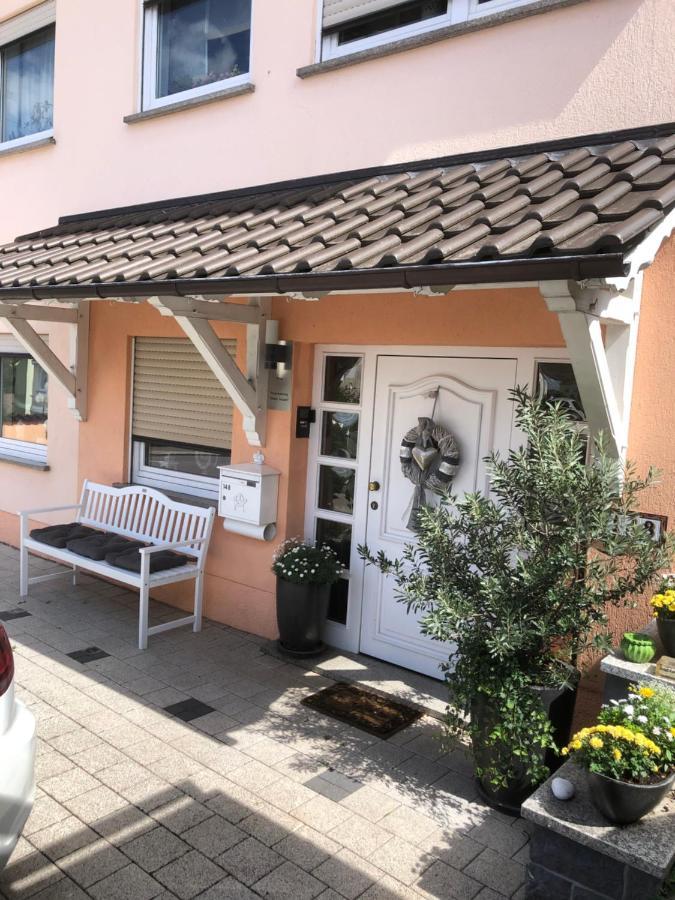 Kleine Auszeit Apartment Neunkirchen  Exterior photo
